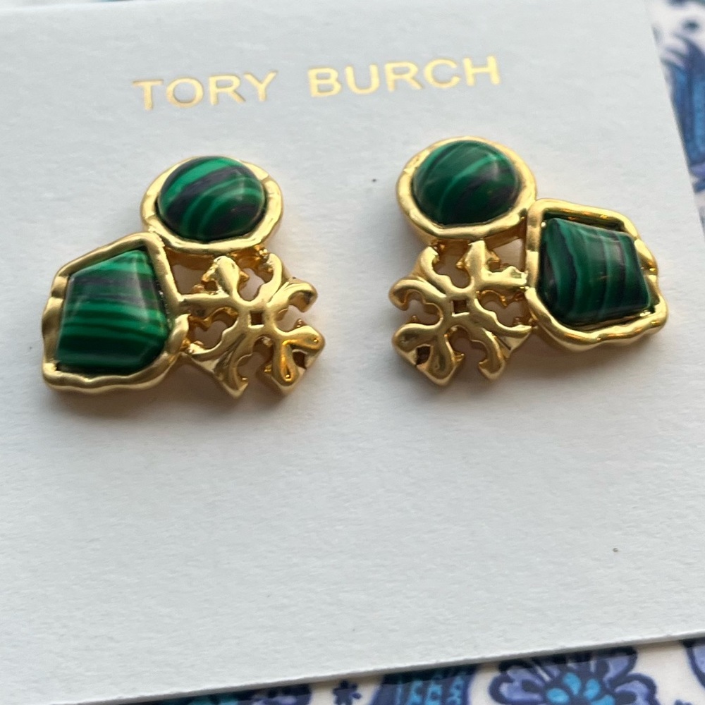 Tory burch green stones studs earings! They are stunning!